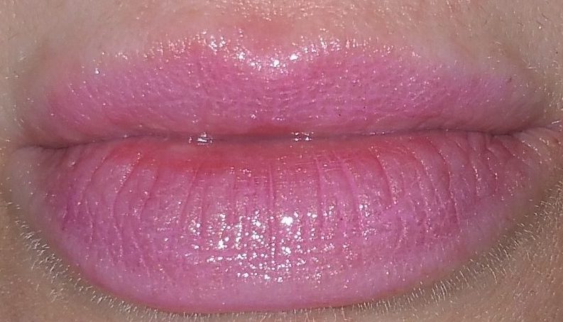 Colorescience Sunforgettable Lip Shine SPF 35 in “Pink” and “Siren ...