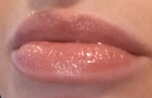 Honest Beauty Lip Gloss in Dreamy Kiss - swatch