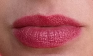 Bobbi Brown Nourishing Lip Color - Cosmic Peony - Swatch on lips in natural light