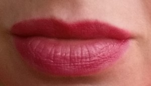 Bobbi Brown Nourihsing Lip Color - Bright Raspberry - Swatch on lips in natural light