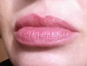 Sephora Collection Color Reveal Lip Balm Unique Pink - in natural light
