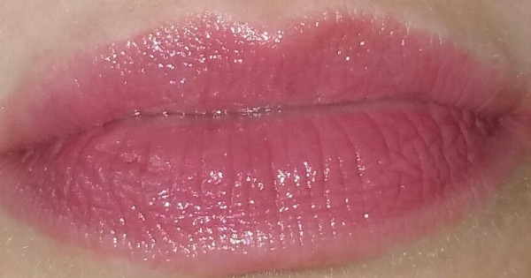 Bobbi Brown Creamy Lip Color - Blue Raspberry- 05, swatched on lips with flash