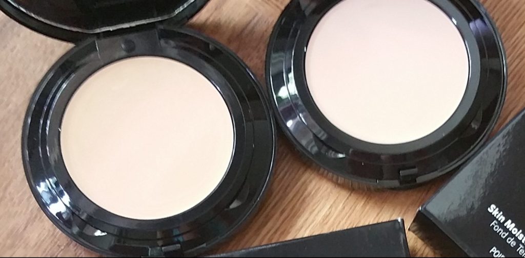 Bobbi Brown Skin Moisture Compact Foundation - Cool Ivory and Beige - left to right
